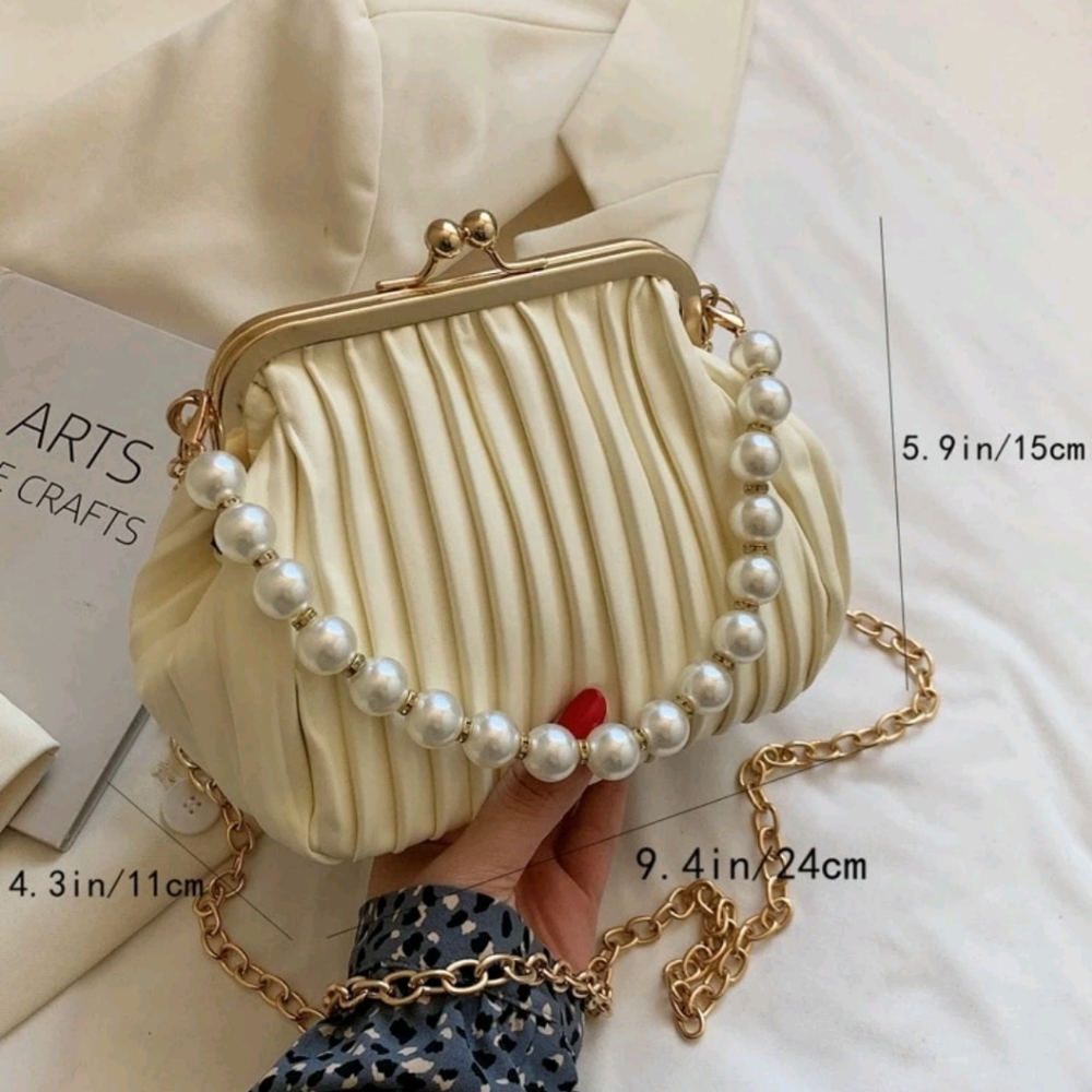 Purse - Picture 3 of 4